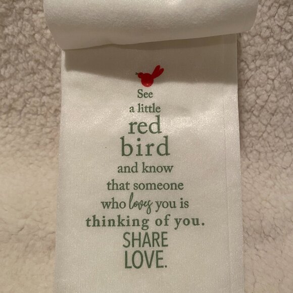 Vietri Italian Papersoft Napkins Christmas Tree Red Bird Gift Bundle 13 Cardinal - Picture 2 of 5